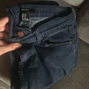 Size 27. Skinny jeans forever 21